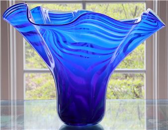 ART GLASS VASE - D.l. Sheets