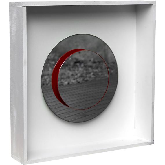 Ohne Titel - Spiegelobjekt by Christian Megert, 1967