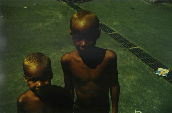 Lourinhos by Daniel Klajmic, 2001