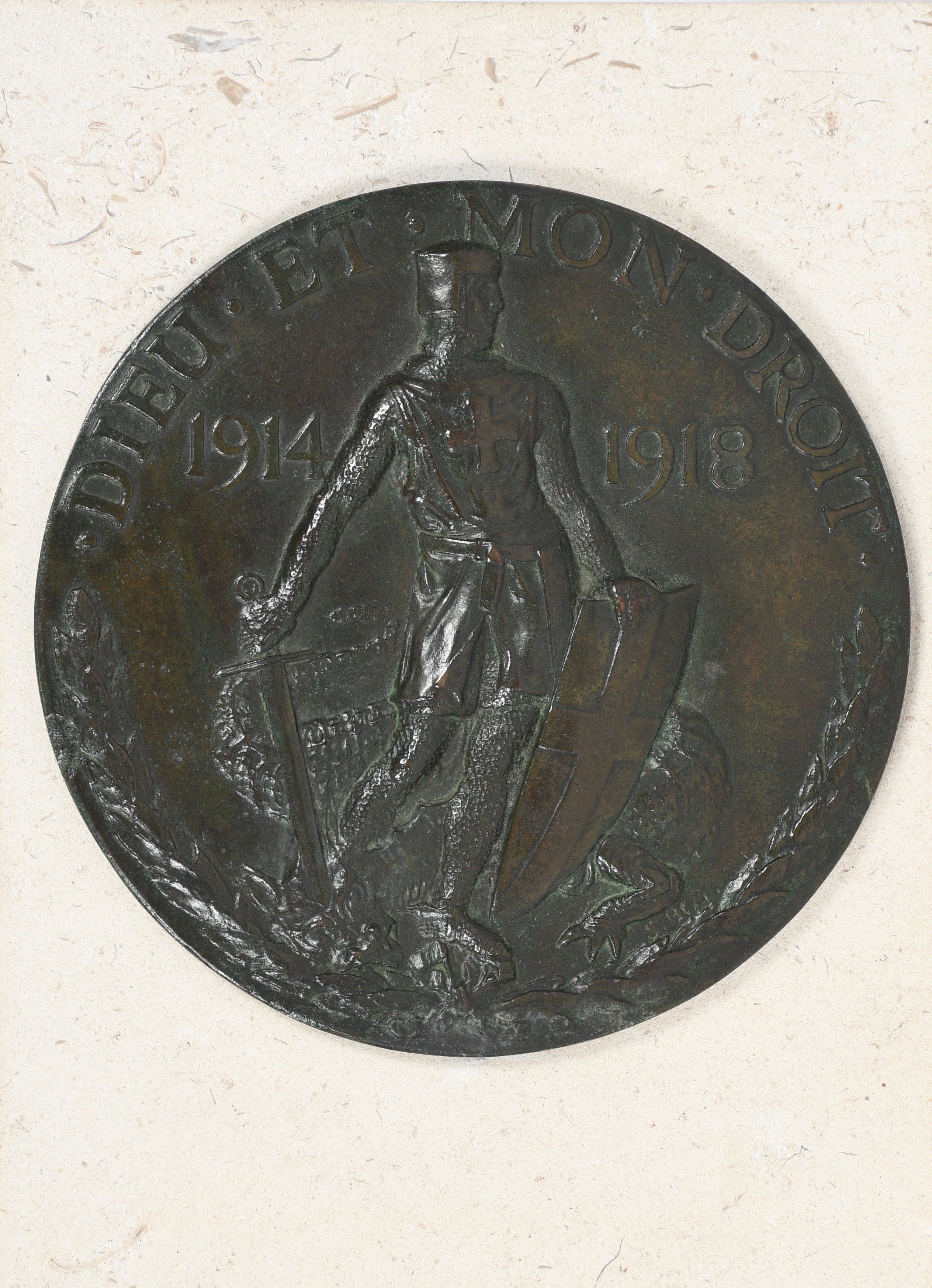 Artwork by Sydney Boyes, St George and the Dragon - Dieu et mon Droit 1914-1918, Made of bronze