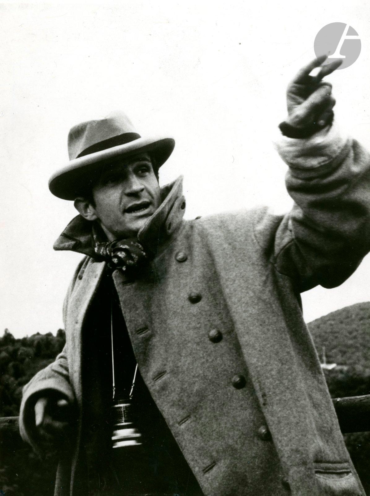 François Truffaut on the filming of Les 400 coups by Raymond Cauchetier, 1959