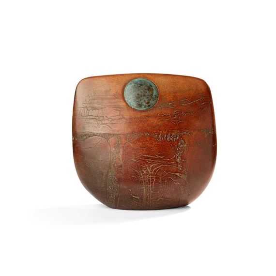 Bow with Turquoise Disc by Peter Hayes, 1995