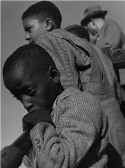 Mark Steinmetz: Fall Selections. Still Sheltering In Place - Charles A. Hartman Fine Art