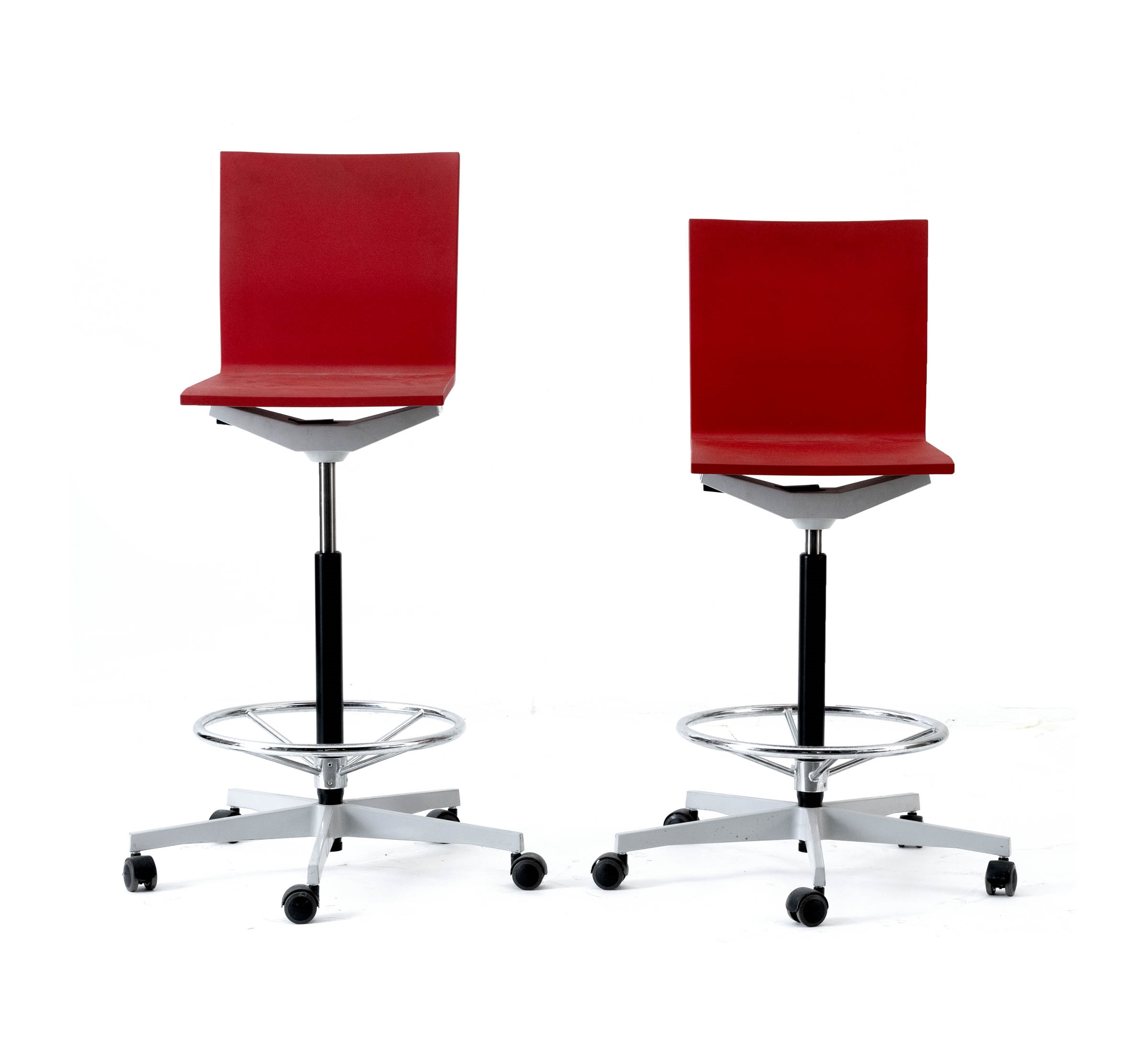 Artwork by Maarten van Severen, High office chair on 5-truss leg, model ', Made of red polyurethane foam, steel frame and aluminum