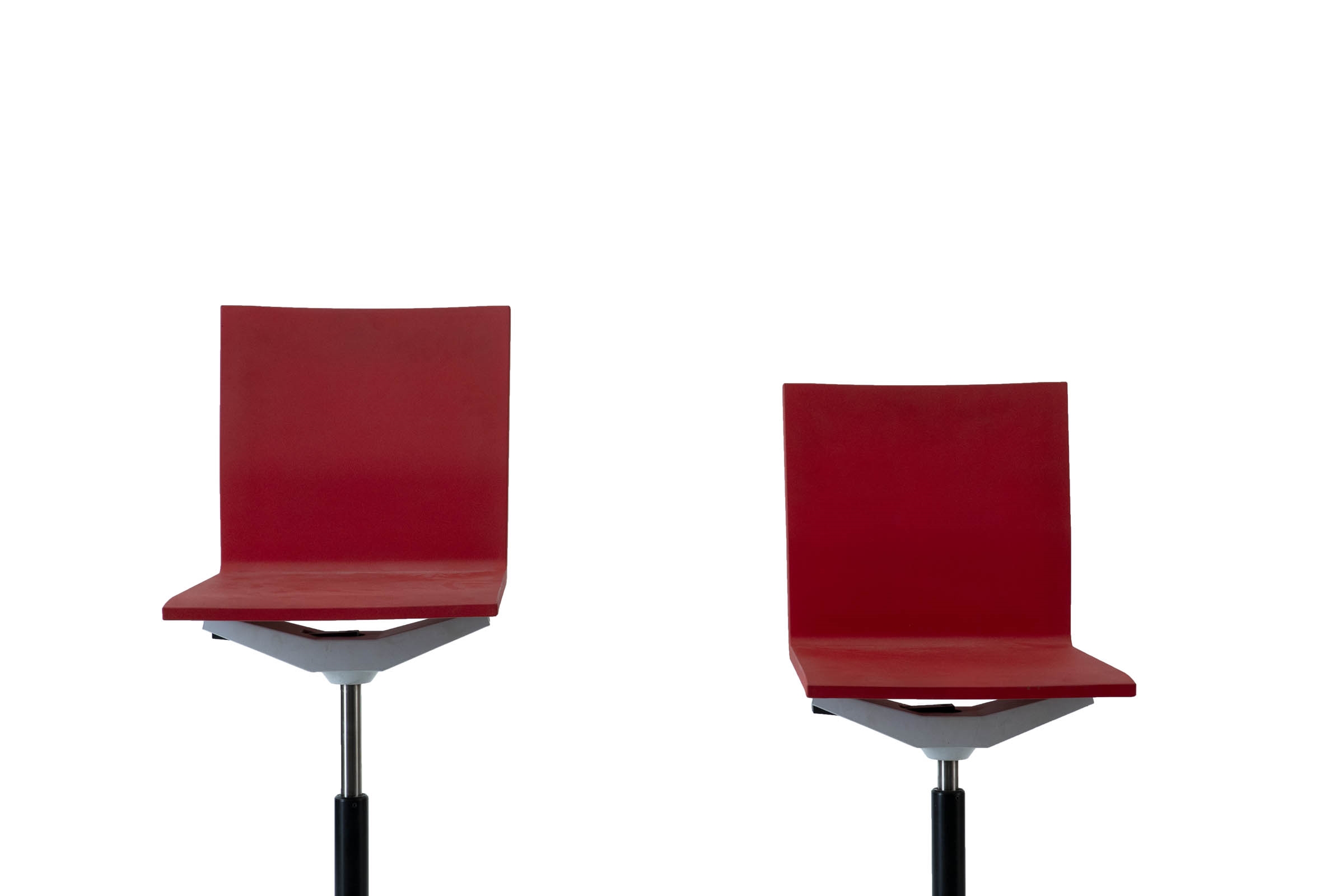 Artwork by Maarten van Severen, High office chair on 5-truss leg, model ', Made of red polyurethane foam, steel frame and aluminum