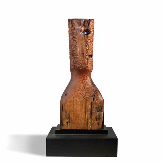 OJO AZUL by Pablo Damiani