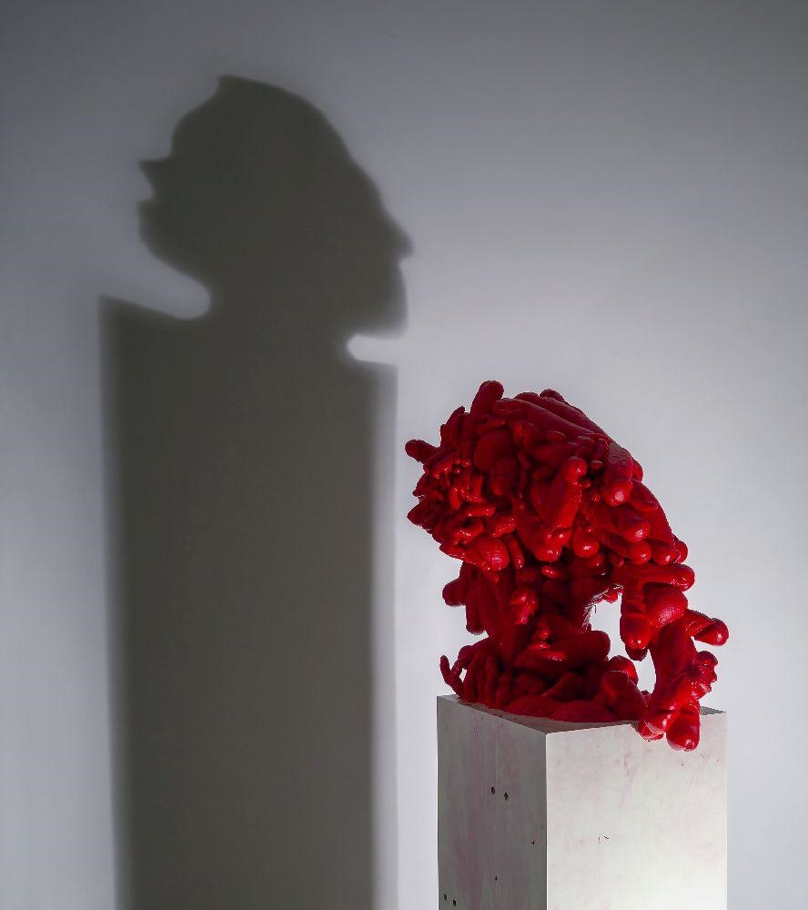 BLOODY HAEMORRHAGING NARCISSUS by Tim Noble & Sue Webster, 2009