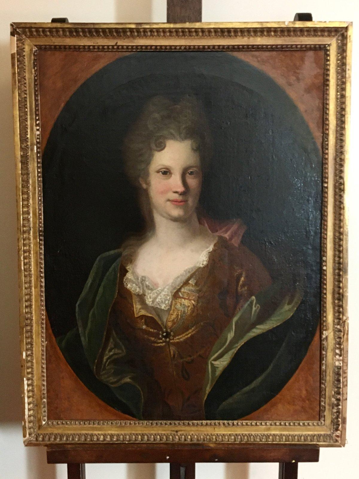 French School, 18th Century | Portrait of a lady of quality | MutualArt