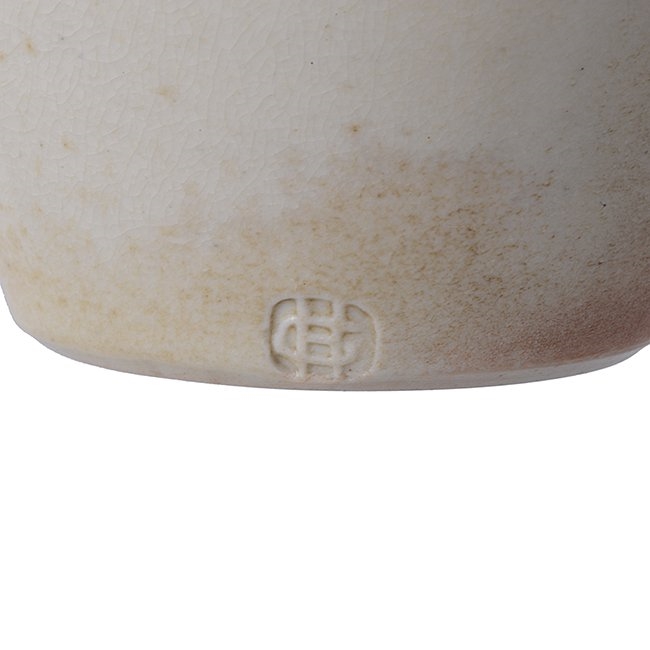 Gwyn Hanssen Pigott | Lidded Box (Circa 1985) | MutualArt