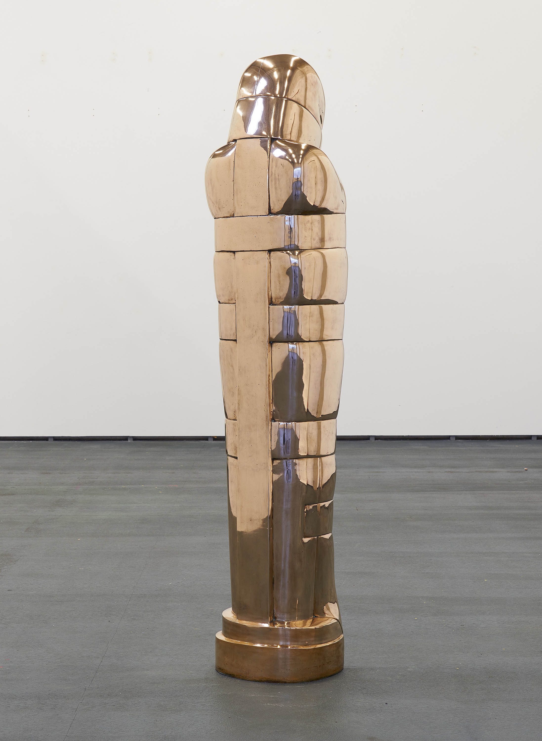 Artwork by Hede Bühl, Wächter., Made of Bronze, polished