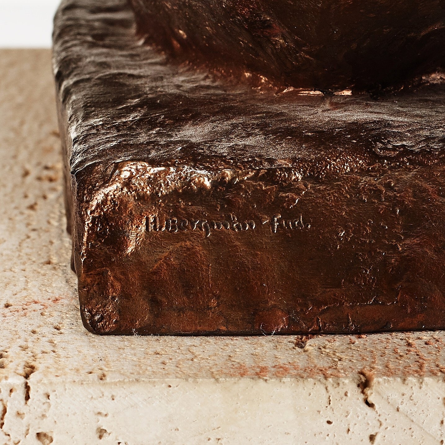 Artwork by Eric Grate, "Columbi hemfärd", Made of Bronze