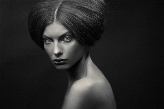 Lebedeva Alina | Nude | Compare similar artworks | MutualArt