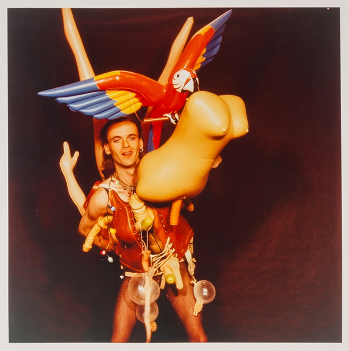 Artwork by Jürgen Klauke, So stell’ ich mir die Liebe vor, Made of Vintage. C-print