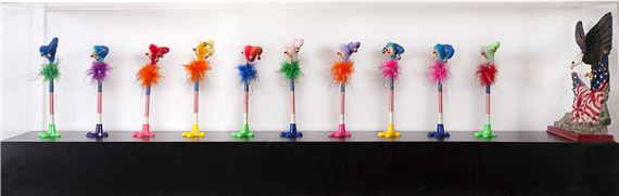 American Dream by Nelson Leirner, 2003