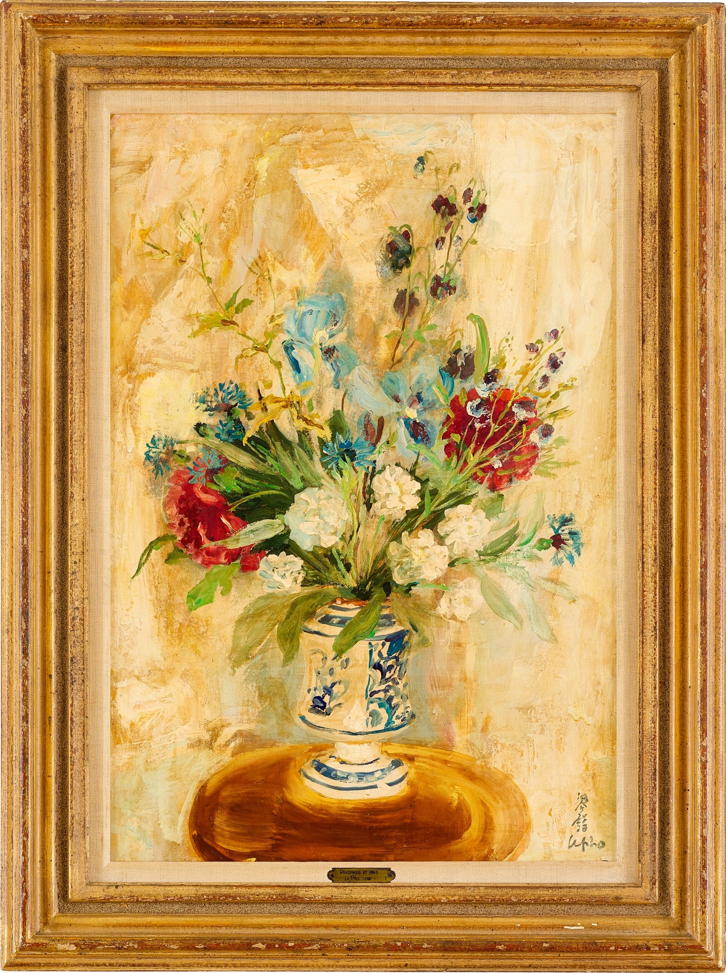 Artwork by Lê Phổ, Pivoines et Iris (Peonies and Irises), Made of Oil on silk