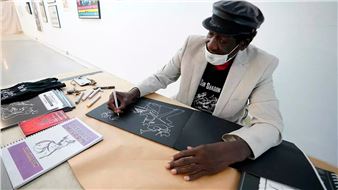 As Pandemic Closes New York Stores, Artists Move In