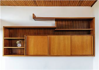 Meuble suspendu, pièce unique - Pierre Debeaux