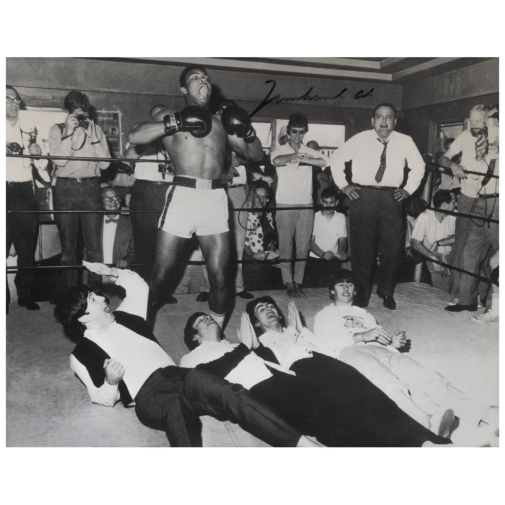 Photo Collector - Muhammad Ali Avec Les Beatles à Miami (1964) - Tirage 8x10" Semi-brillant
