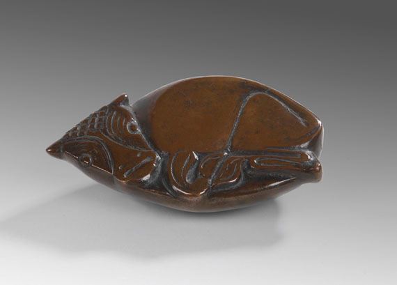 Liegendes Kälbchen by Ewald Mataré, 1944