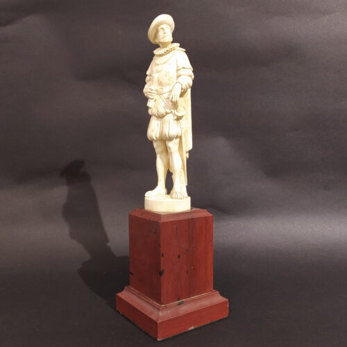 Artwork by C. Gazza, Scultura, Made of finely carved ivory; Parallelepiped base in red marble