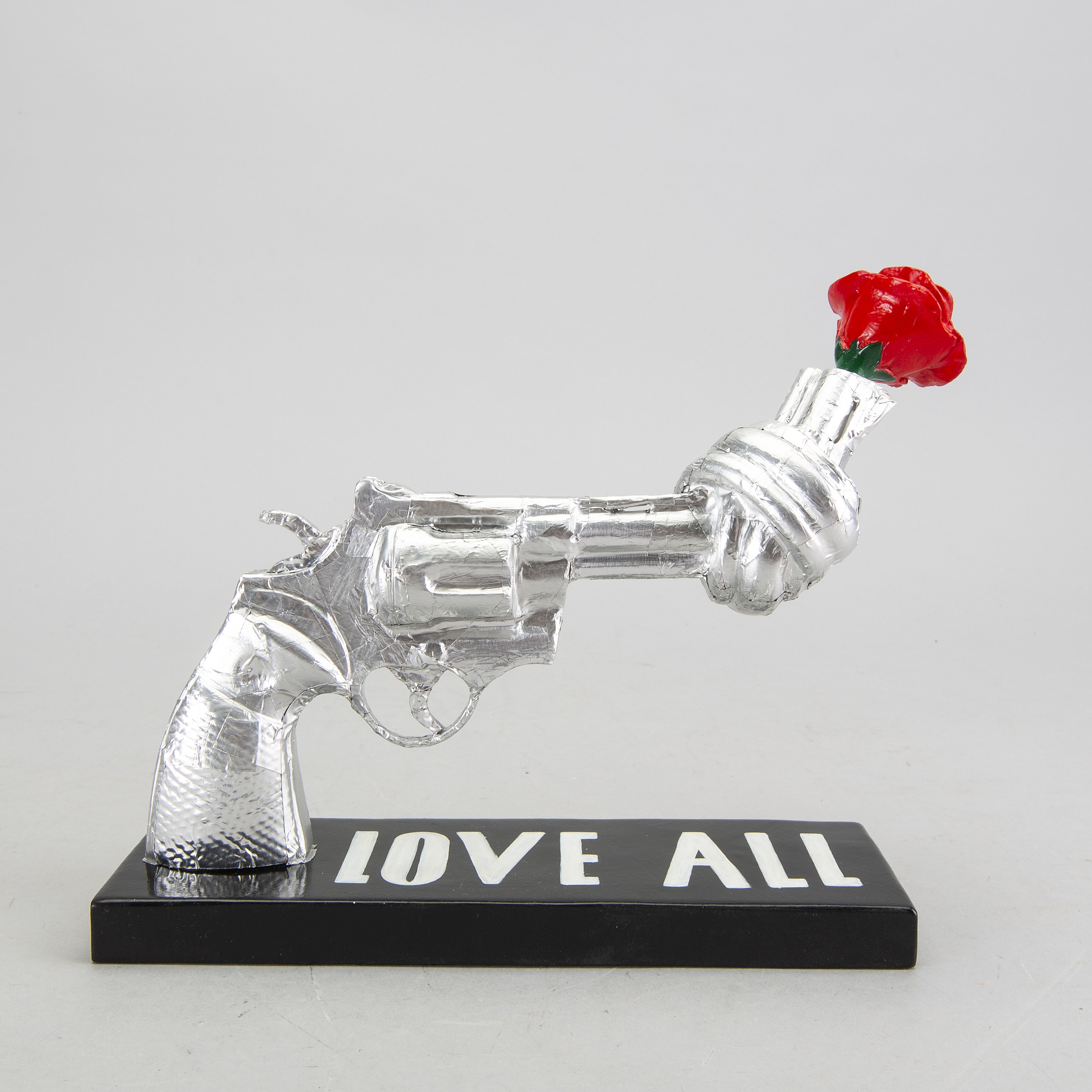 Artwork by Jonas Akerlund, Carl Fredrik Reuterswärd, Love all