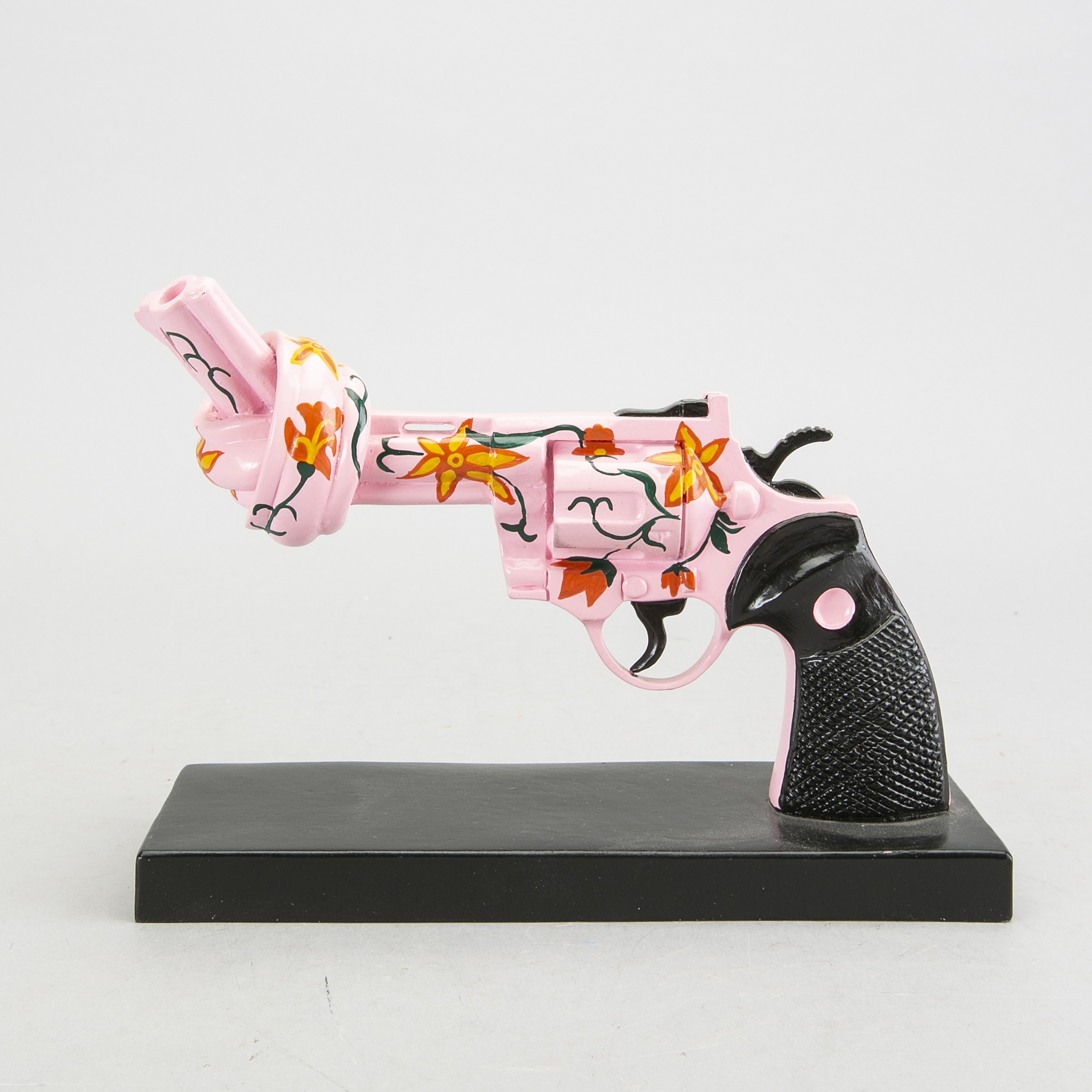 Artwork by Carl Fredrik Reuterswärd, Flower for Peace