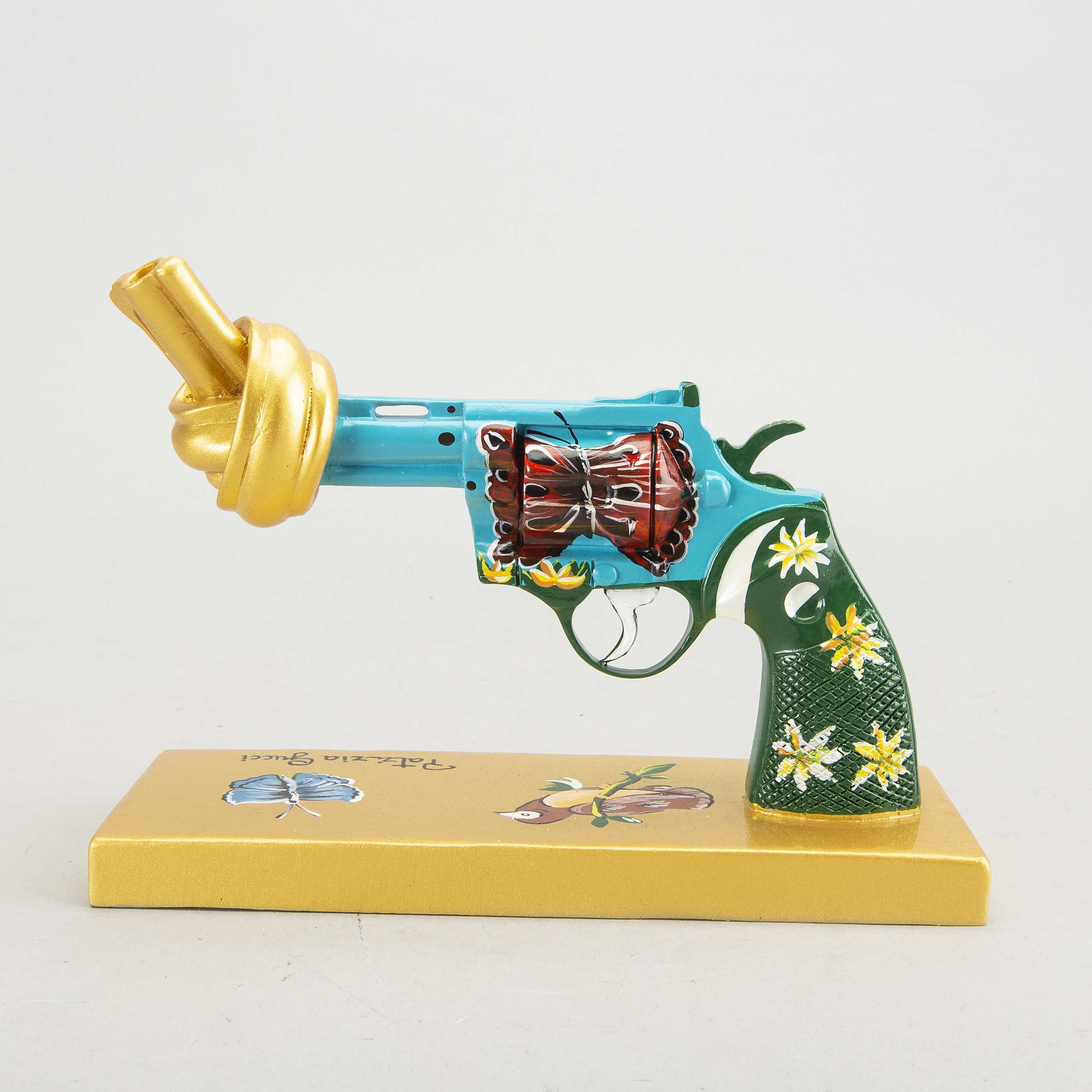 Artwork by Carl Fredrik Reuterswärd, P. Gucci for Peace