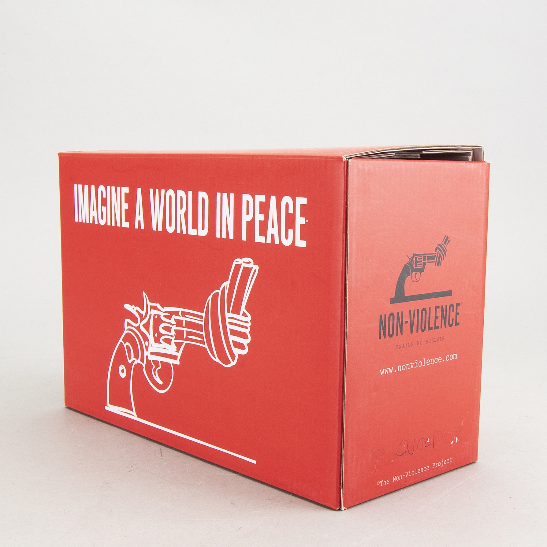 Artwork by Carl Fredrik Reuterswärd, P. Gucci for Peace