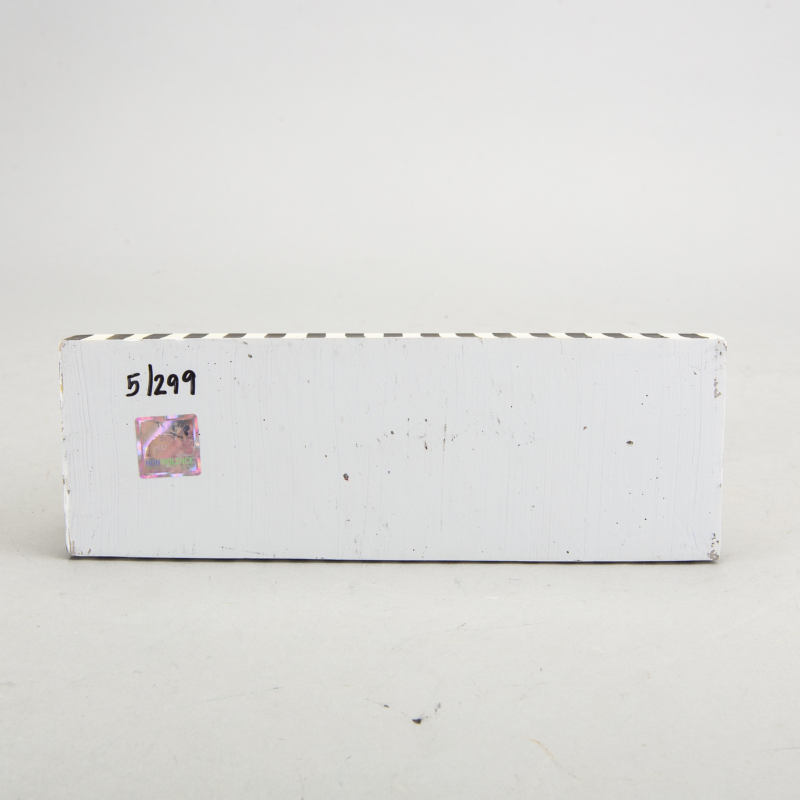 Artwork by Carl Fredrik Reuterswärd, Sound of the children of Mexico