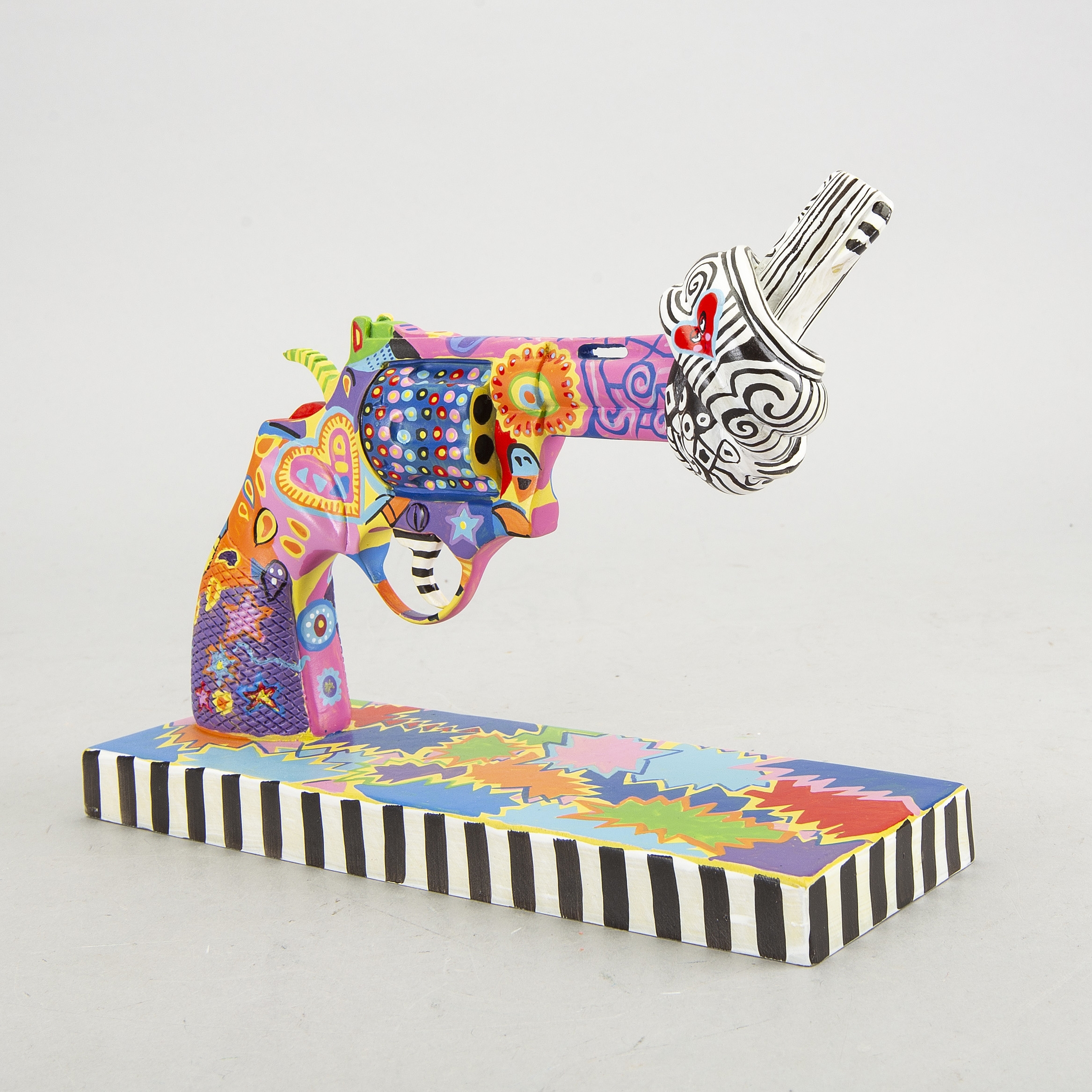 Artwork by Carl Fredrik Reuterswärd, Sound of the children of Mexico