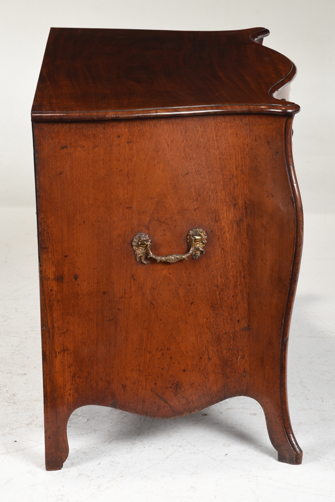 Artwork by Henry Hill Of Marlborough, Very Fine George III Mahogany Bombe Commode attributed to Henry Hill of Marlborough, Made of Mahogany