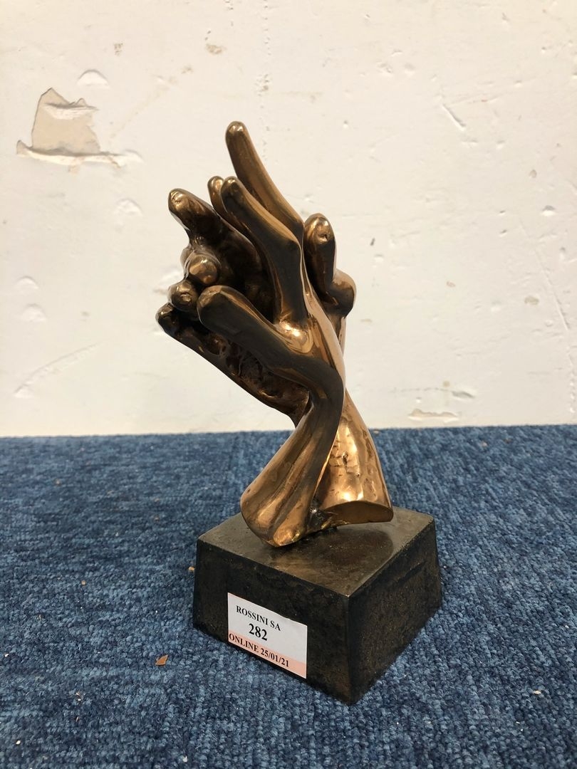 Yves Lohé Bronze sculpture representing two interlaced hands MutualArt