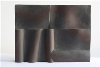 Lucy Lacoste Gallery Opens an Exhibition of Ceramics by British Artist Ken Eastman