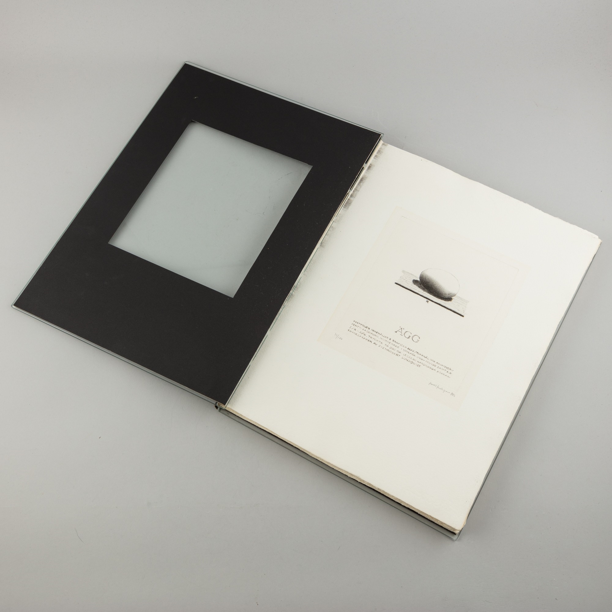 Artwork by Pentti Kaskipuro, Egg-album