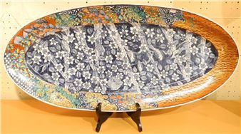 Contemporary Imari oval - Kinichi Shigeno
