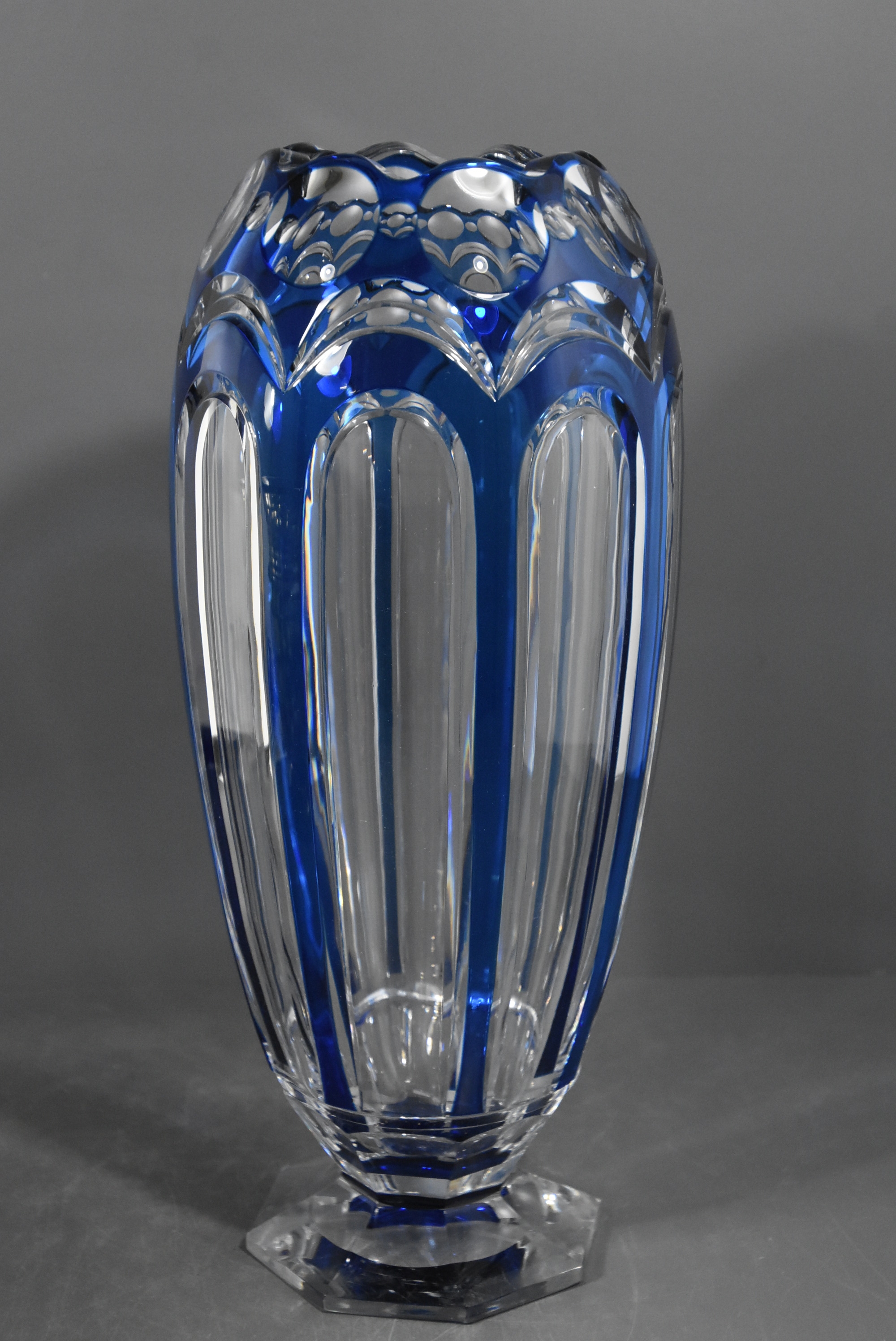 Artwork by Joseph Simon, Vase ADP9
