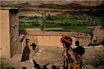 Harry Gruyaert: Morocco - Magnum Paris (rue Hegesippe Moreau)