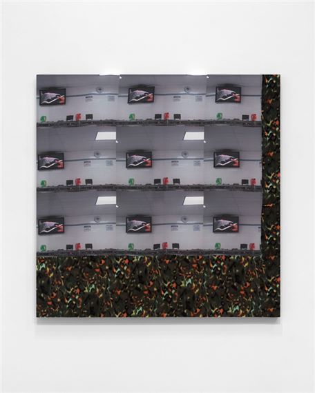 ONLINE: The Void - White Columns