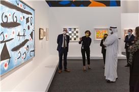 Hieroglyphs to Islamic Calligraphy: Louvre Abu Dhabi Exhibition Explores How Western Artists Looked East to Create Abstract Art