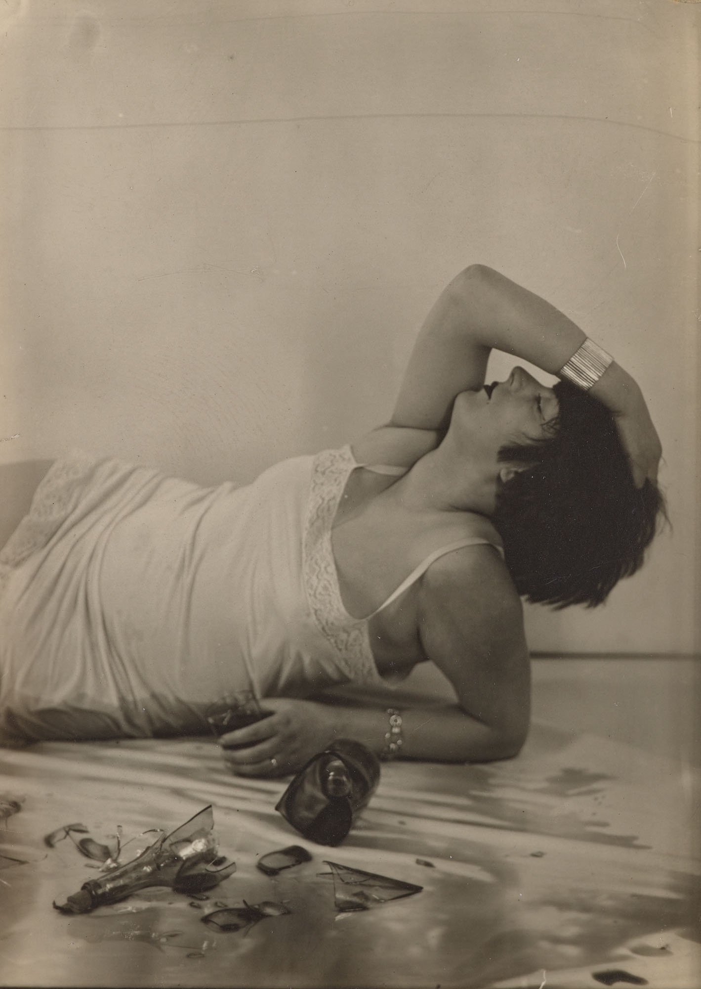 Suicide (Kiki de Montparnasse) by Man Ray, 1928