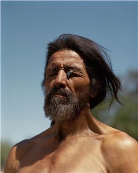 From a Mojave Counterculture to the Racial Divide of St. Louis, See the Hidden America Exposed by Nine Contemporary Documentary Photographers