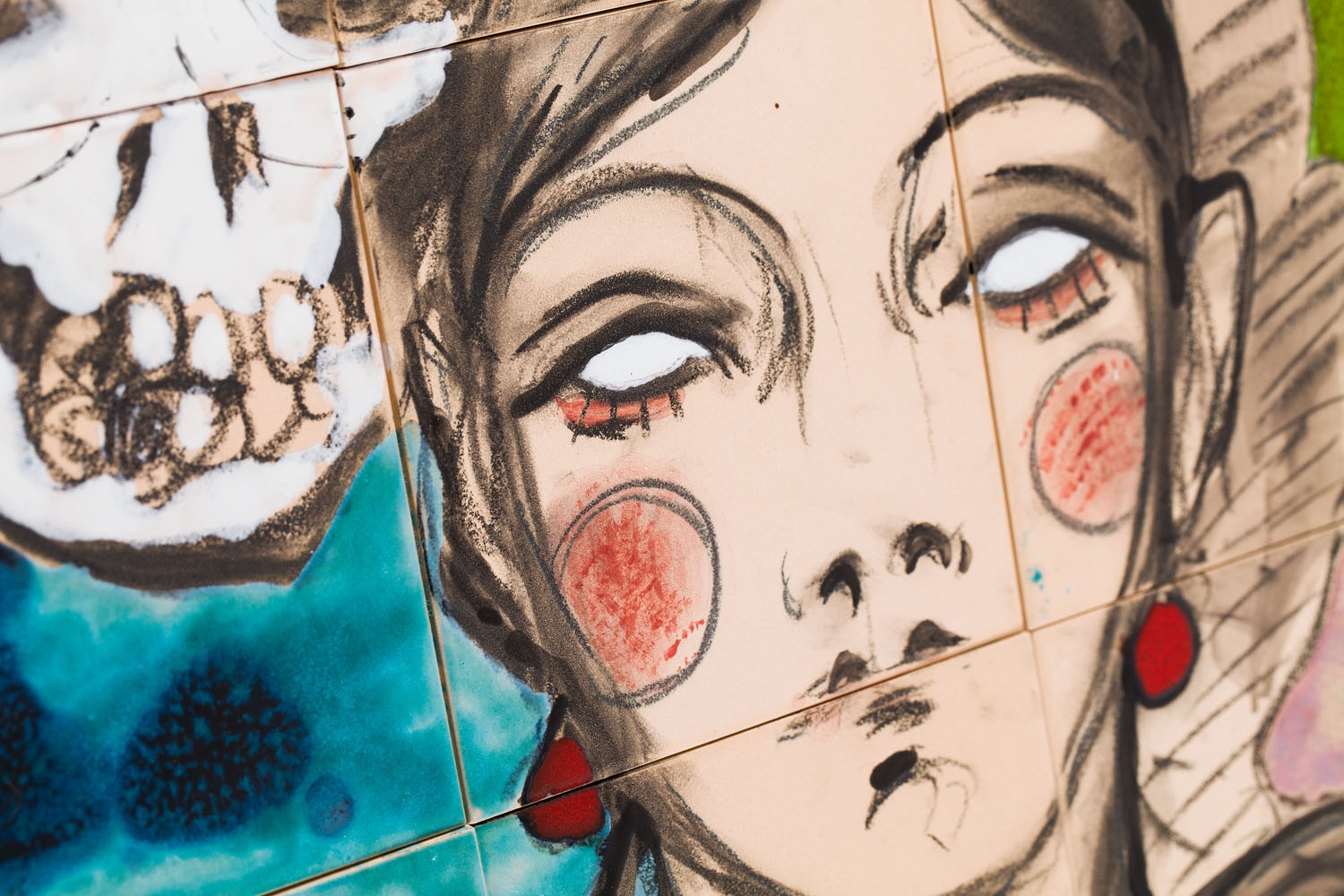 Artwork by Berriblue, "Przenikanie", Made of board, ceramika