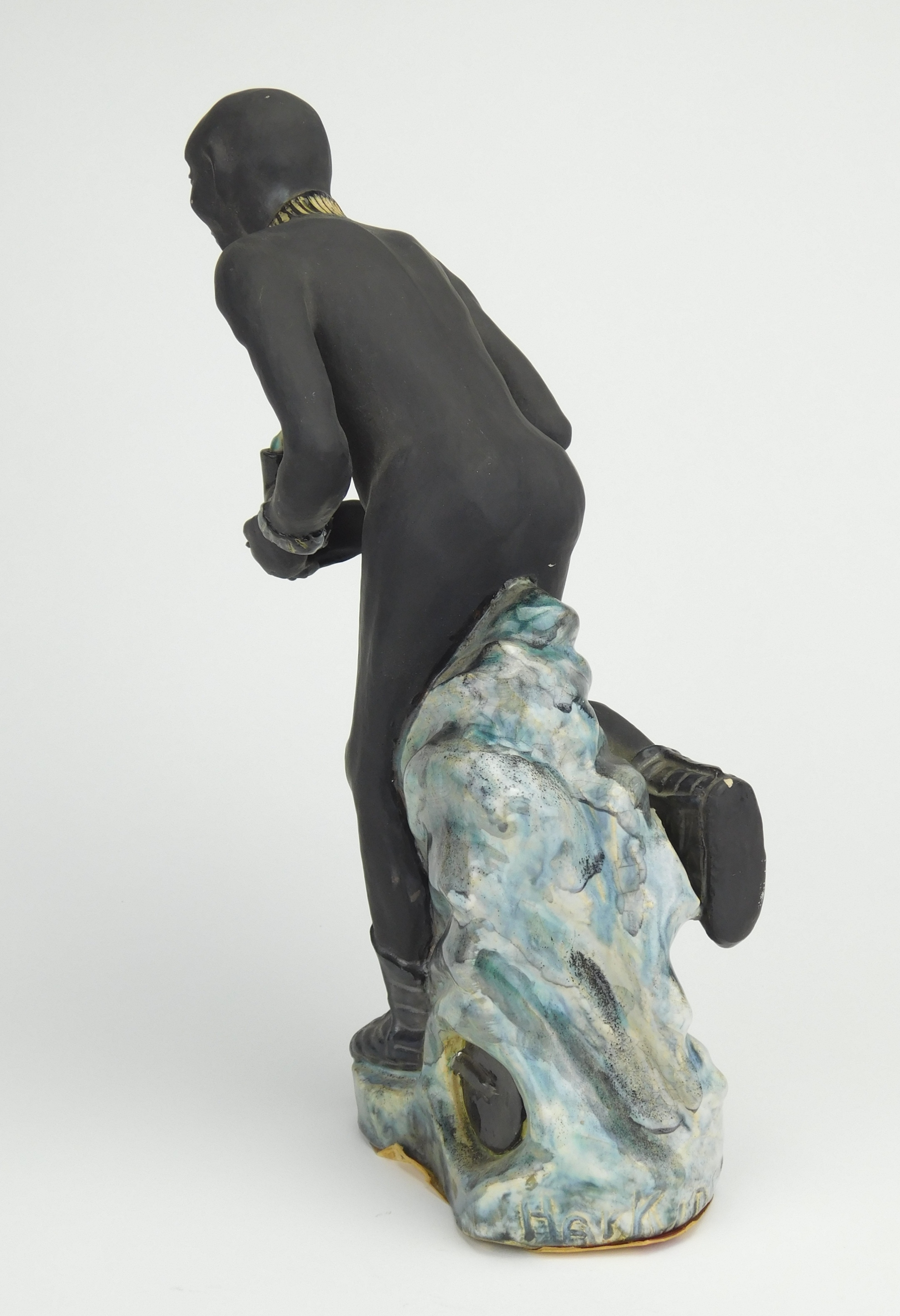 Artwork by Dorothy S. Harkins, ''Kinetic Power'', Made of ceramic sculpture