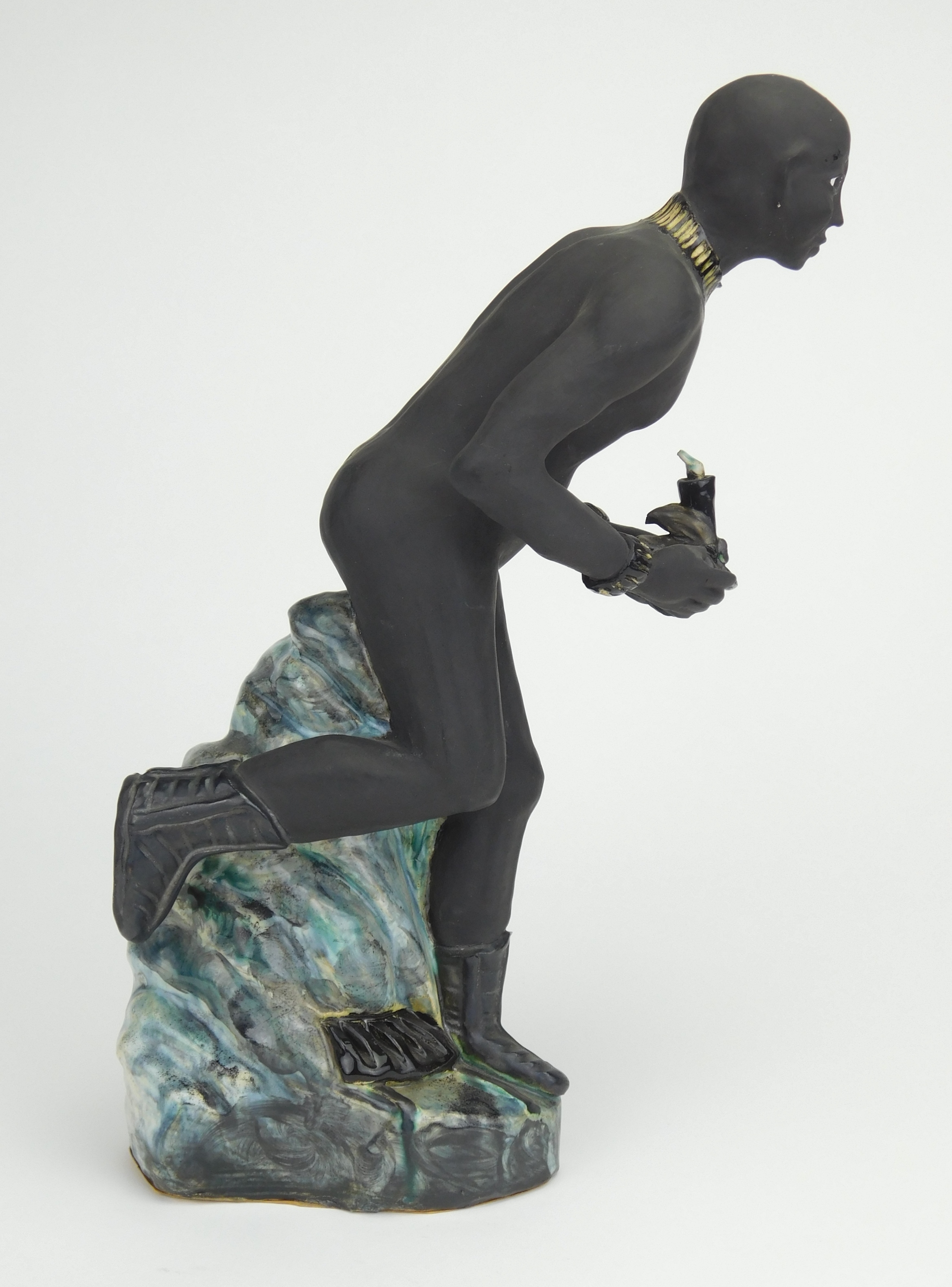 Artwork by Dorothy S. Harkins, ''Kinetic Power'', Made of ceramic sculpture