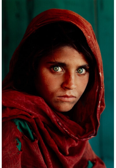 Afghan Girl, Pakistan by Steve McCurry, 1985