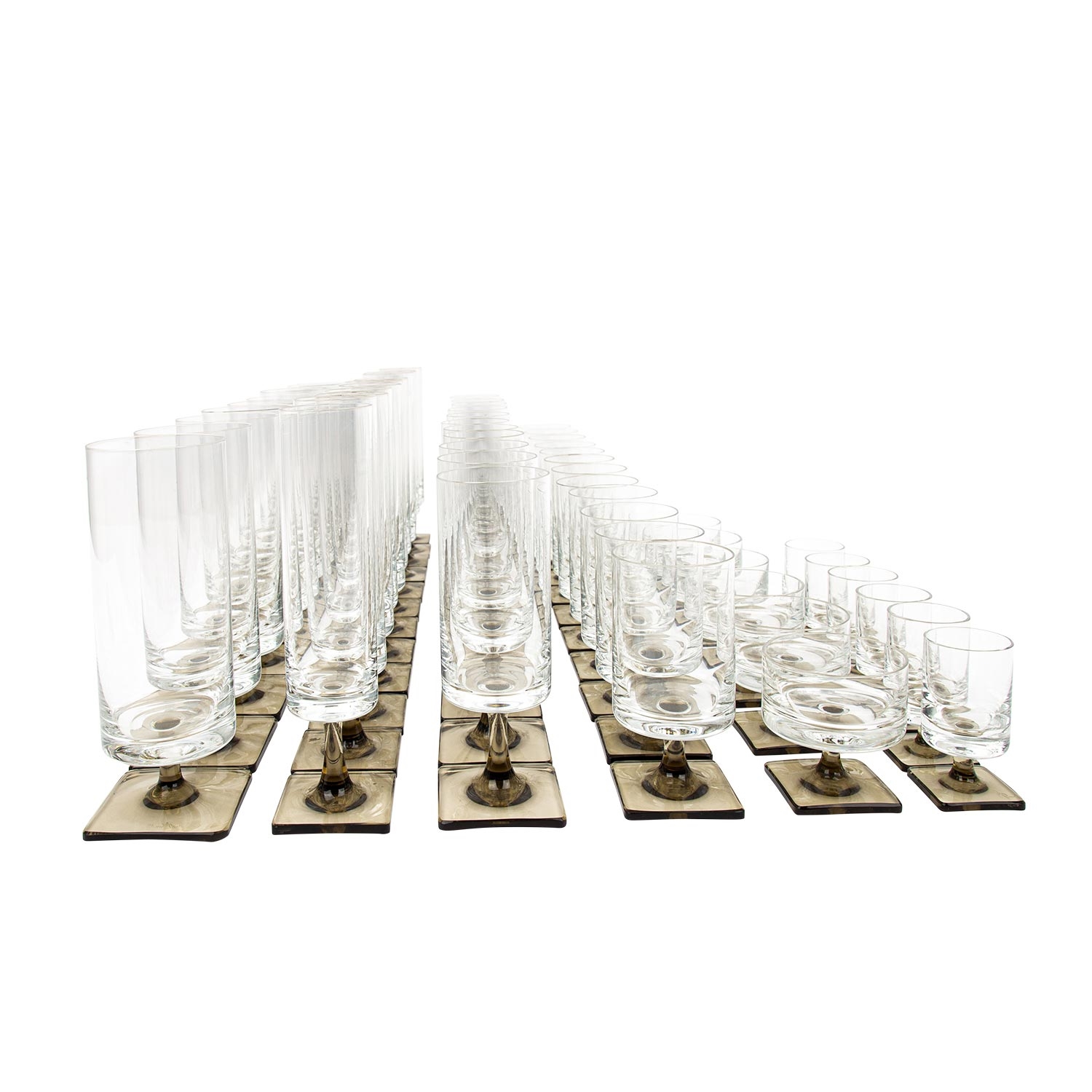 Artwork by Jansen Geor, GLASS SERVICE, Made of clear glass on a smoked, four-pass stand