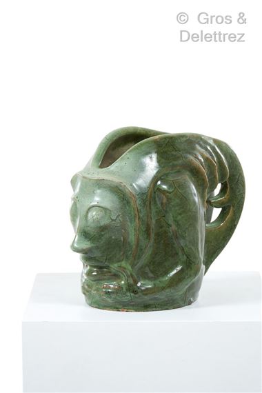 Grotesque head - Francisco Durrio