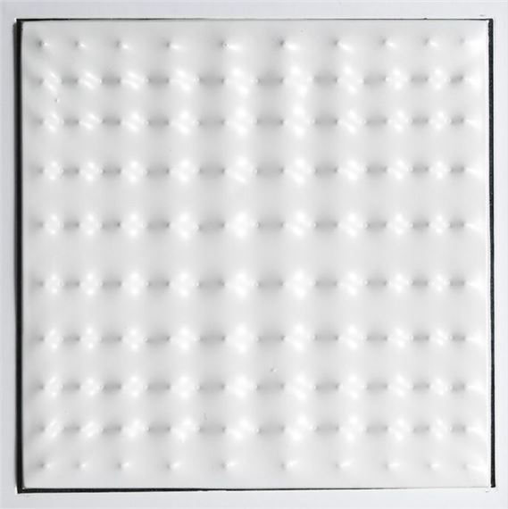 ESTROFLESSIONE by Enrico Castellani, 1968