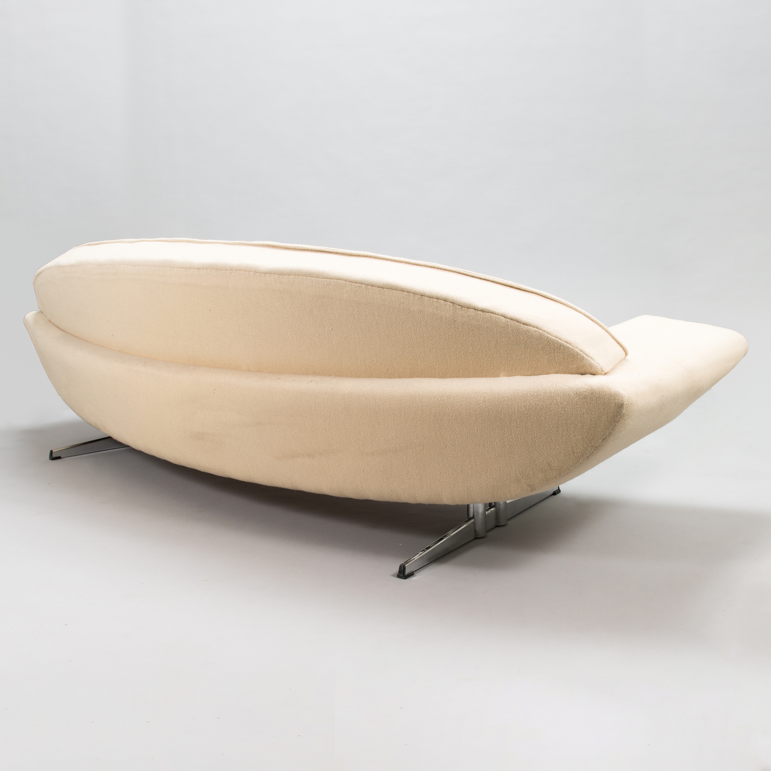 Artwork by Johannes Andersen, Three-piece 1960's/70's 'Capri' sofa suite for Trensum Möbelfabrik, Made of metal