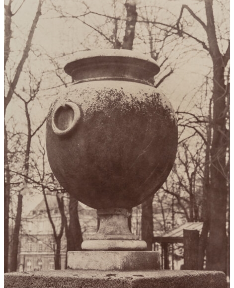 Artwork by David McDermott, Statuary Urn, Luxembourg Gardens, Paris, 1865, Made of Platinum